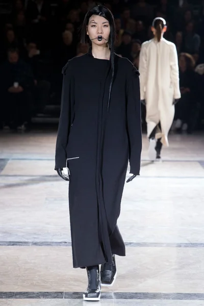 Look 22